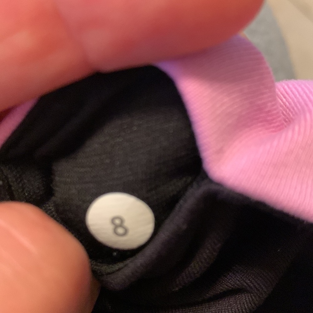 Lululemon capri - Picture 4 of 4